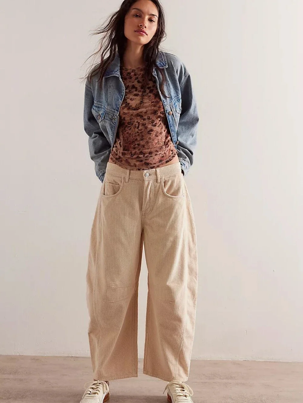 Free People We The Free Good Luck Mid-Rise Cord Barrel Pants Cream Beige Sz 31 - Picture 1 of 16